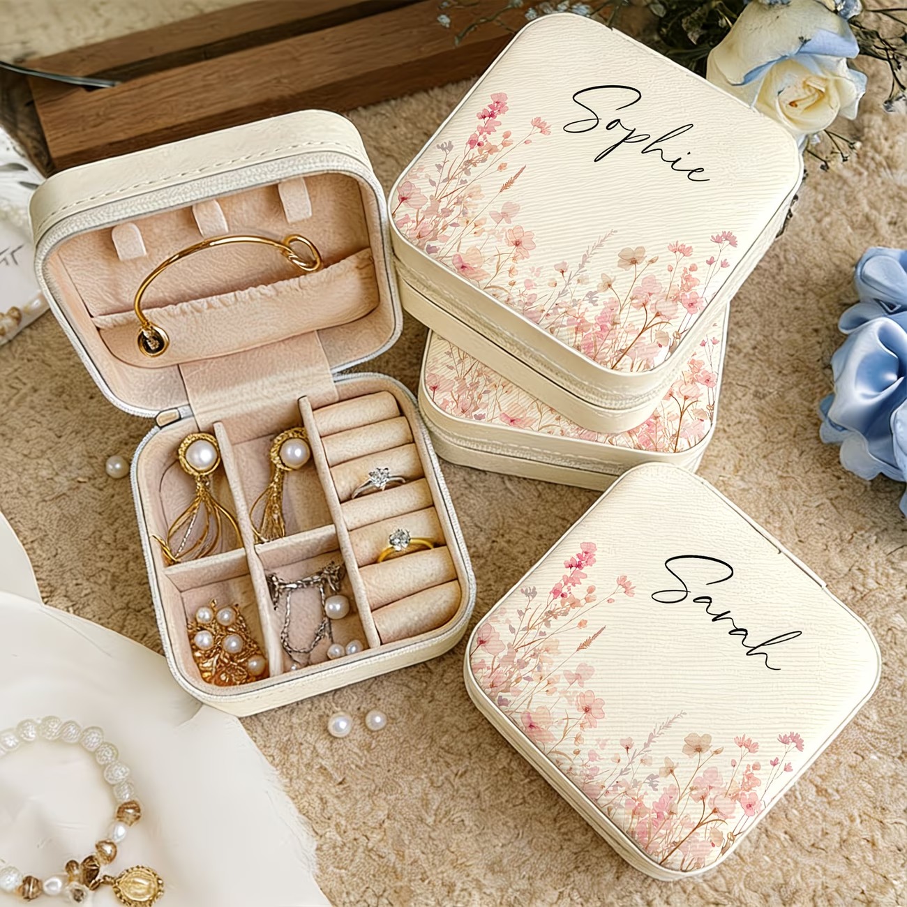 Custom Beige Jewelry Box Featu - огляд і ціна Patent Leather Shine